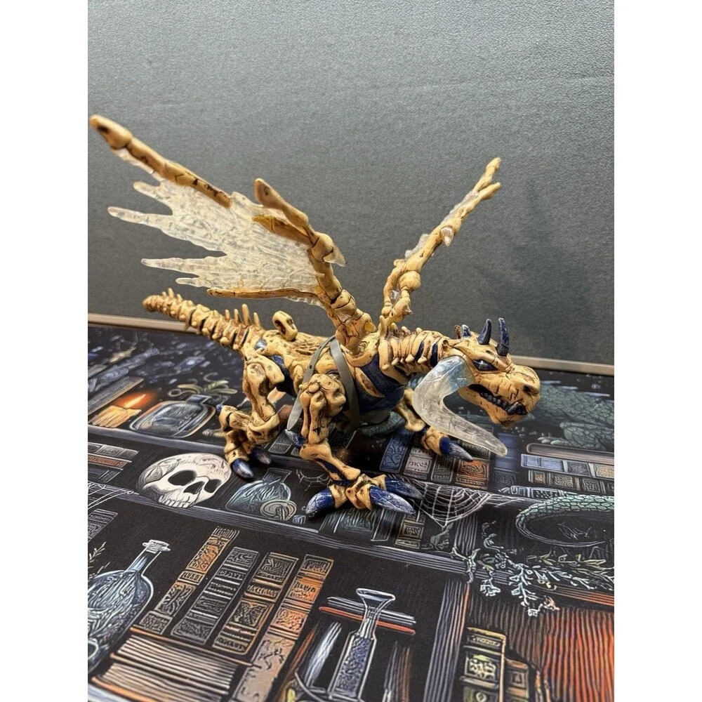 Mega Bloks Fire & Ice Dragons 9879 Vorgan Ice Fang Bone Skeleton Dragon